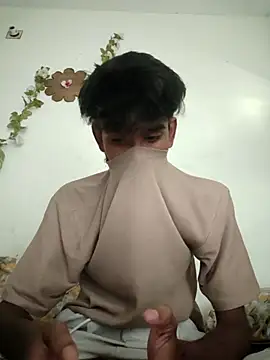 Samira_Sen Show Webcam