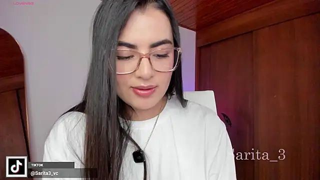 sarita_3 Chat XXX in diretta