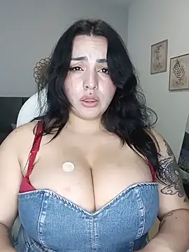 הופעת וובקאם של Ana_coral