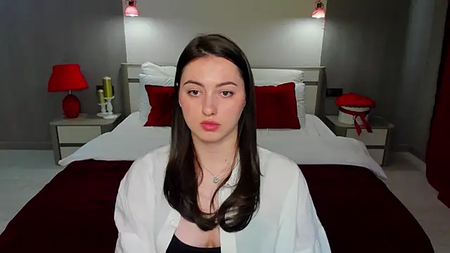 Christina_Enigma Chat XXX in diretta
