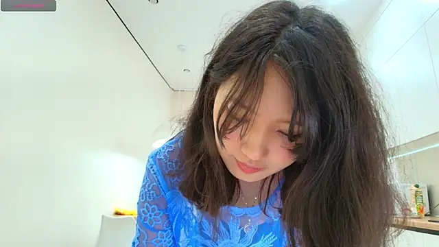 angel_soo Adlı Modelin Canlı XXX Sohbeti