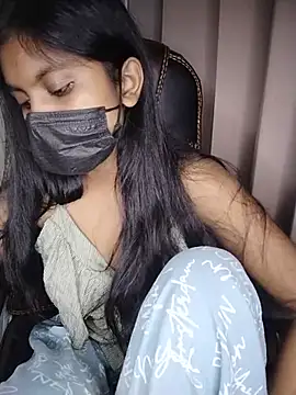 Show de hottywife-03 na webcam