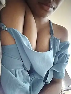 hottywife-03's Webcam Show
