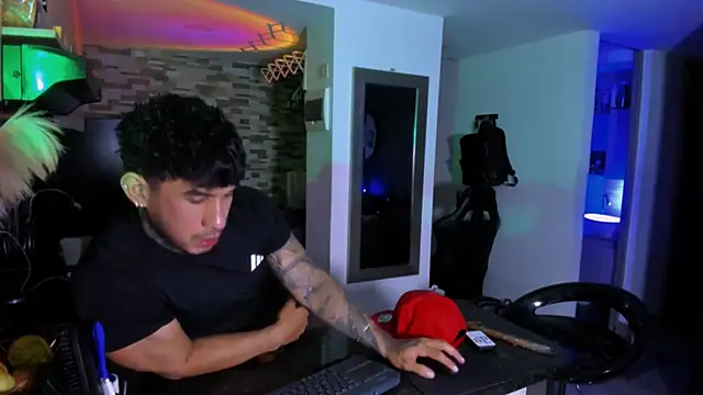 Dammianmiller Webcam Show
