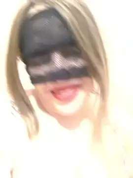 -Sonbola Adlı Modelin Canlı Sohbet Odası