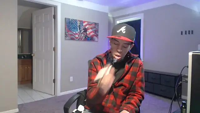 Michigan9000 Show in webcam