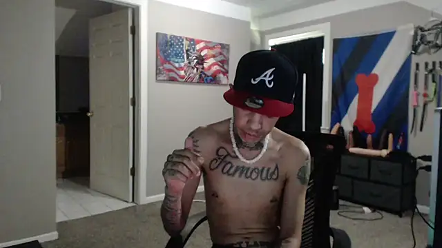 Michigan9000's Webcam Show