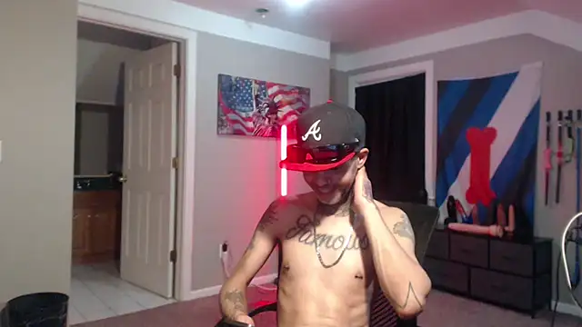 Michigan9000's Webcam Show
