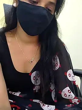 Show de darlingangelina07 na webcam