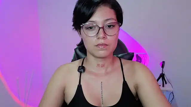 Qadeshoficial's Live XXX Chat