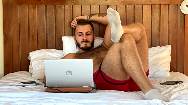Show modela mrmaxiy na web-kameri