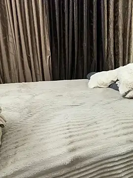 Živá chatovací místnost vickyandtania