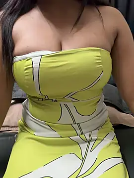Show modela vickyandtania na web-kameri