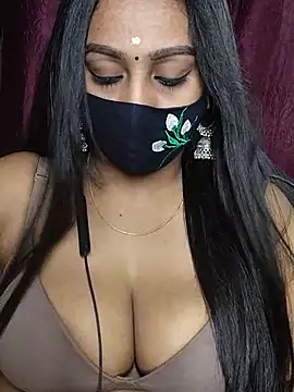 Chat +18 de Naughty_Shilpa_Tamil ao vivo