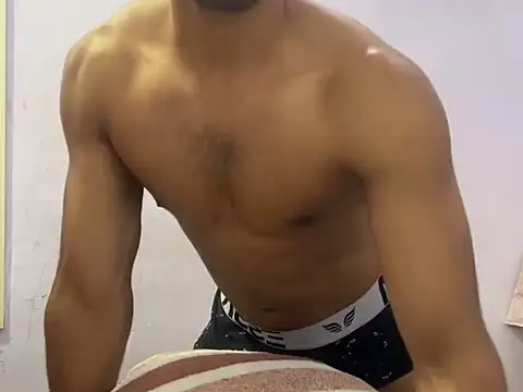 OooYessboyy – webcam-show