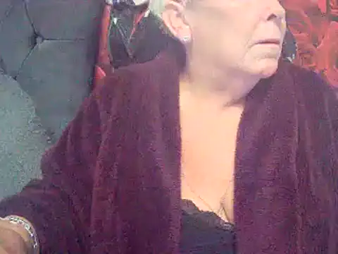 عرض كام Playful_MILF_Demi