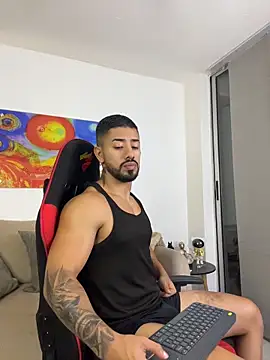 Ezzio_Scolaro 웹캠 쇼
