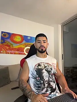 Ezzio_Scolaro's Webcam Show