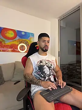 Ezzio_Scolaroのウェブカメラショー