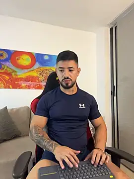 Ezzio_Scolaro Webcam show