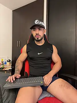 Ezzio_Scolaro Шоу с уебкамера