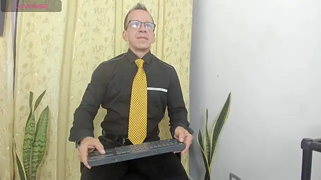 _axelking_'s Webcam Show