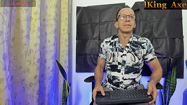 _axelking_ Adlı Modelin Web Kamerası Şovu
