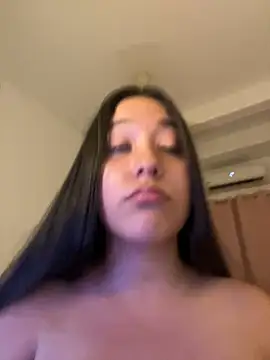 Nhefertary Live XXX-Chat