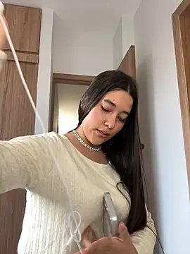 Nhefertary Adlı Modelin Canlı XXX Sohbeti