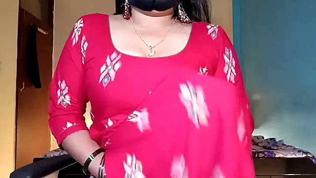 YourDesi_Laila_ Live XXX-Chat