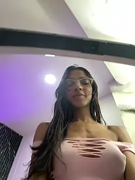 ScarletEvanss_'s Webcam Show