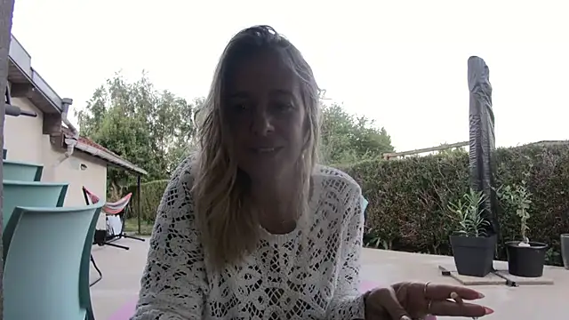 Delichieuse5's Live XXX Chat
