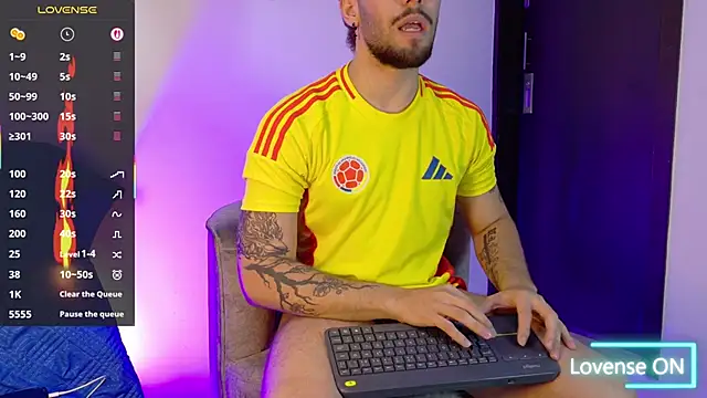 angel_kyrozz Webcam show