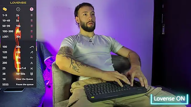 הופעת וובקאם של angel_kyrozz