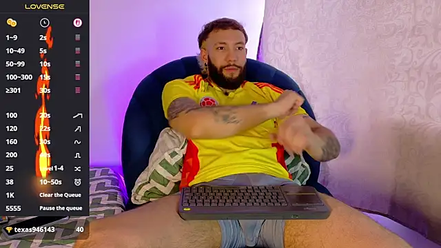 angel_kyrozz webcam show