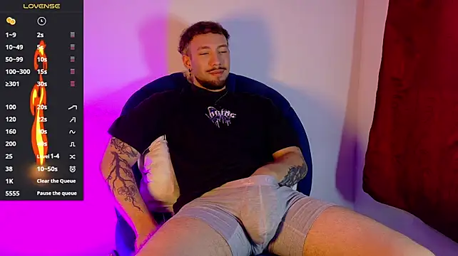 عرض كام angel_kyrozz