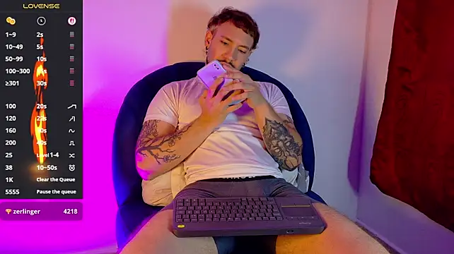 Вебкам-шоу angel_kyrozz