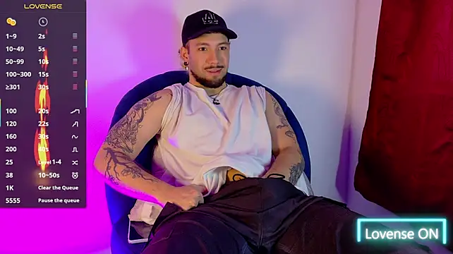 عرض كام angel_kyrozz