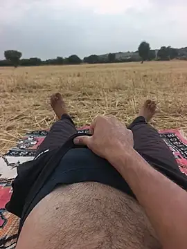 Kurdish_man21 Webcam Show