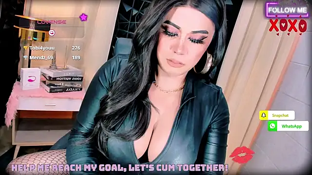 HugeMagnificent11inCock: вебкам-шоу