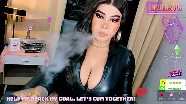 הופעת וובקאם של HugeMagnificent11inCock