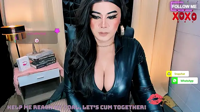 Show webcam de HugeMagnificent11inCock