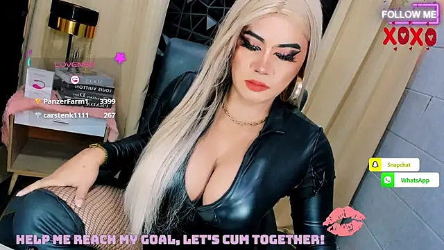 HugeMagnificent11inCock: вебкам-шоу