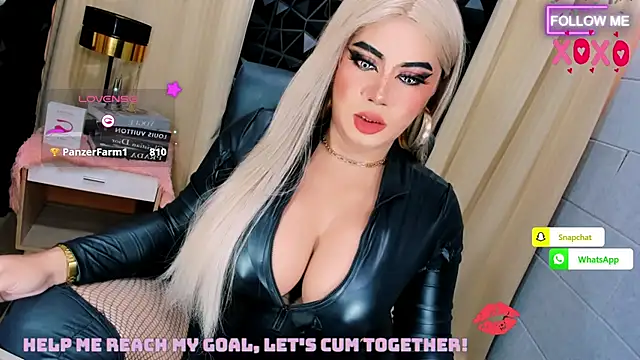 HugeMagnificent11inCock Show in webcam