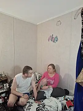 amandatheblondewife Show in webcam