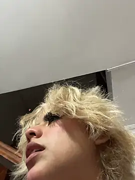 دردشة Eva_Feller69 الجنسية المباشرة
