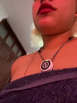 دردشة Eva_Feller69 الجنسية المباشرة