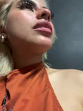 Eva_Feller69 Chat XXX in diretta