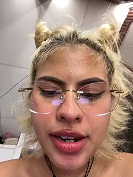 Eva_Feller69's Webcam Show