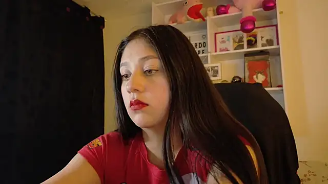 KOREN_JALAA Adlı Modelin Canlı XXX Sohbeti